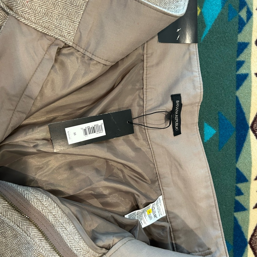 Banana Republic Beige Herringbone Trousers